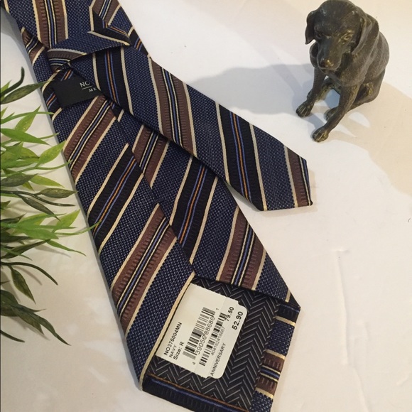 NORDSTROM 100% Silk TIE Navy & Stripes NEW - Picture 6 of 6